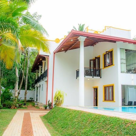Villa White Hikkaduwa Ngoại thất bức ảnh
