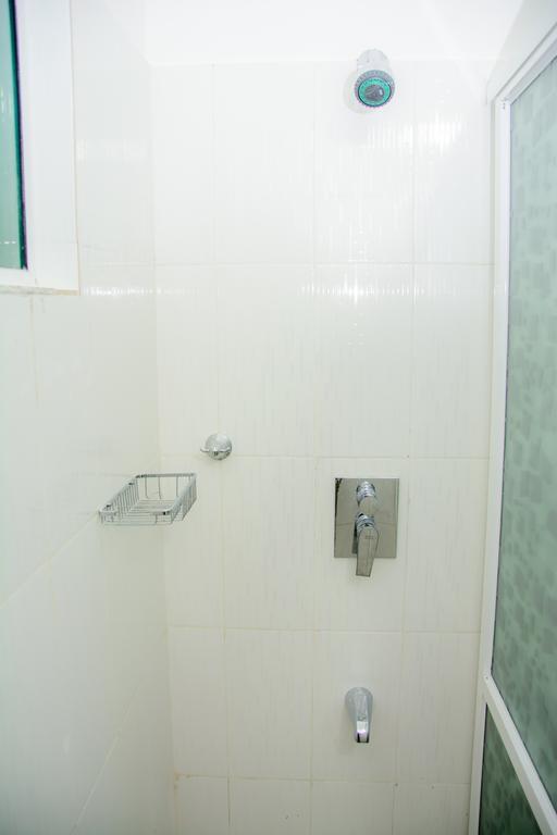 Villa White Hikkaduwa Ngoại thất bức ảnh