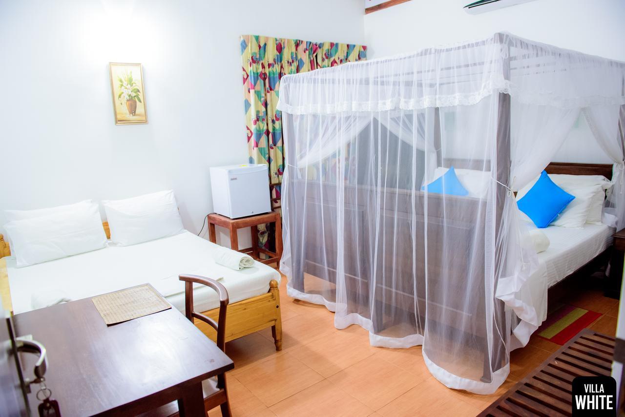 Villa White Hikkaduwa Ngoại thất bức ảnh