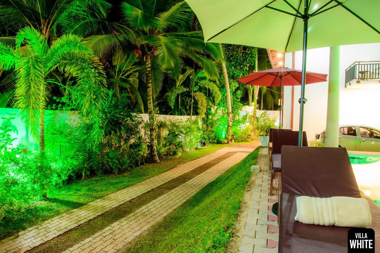 Villa White Hikkaduwa Ngoại thất bức ảnh